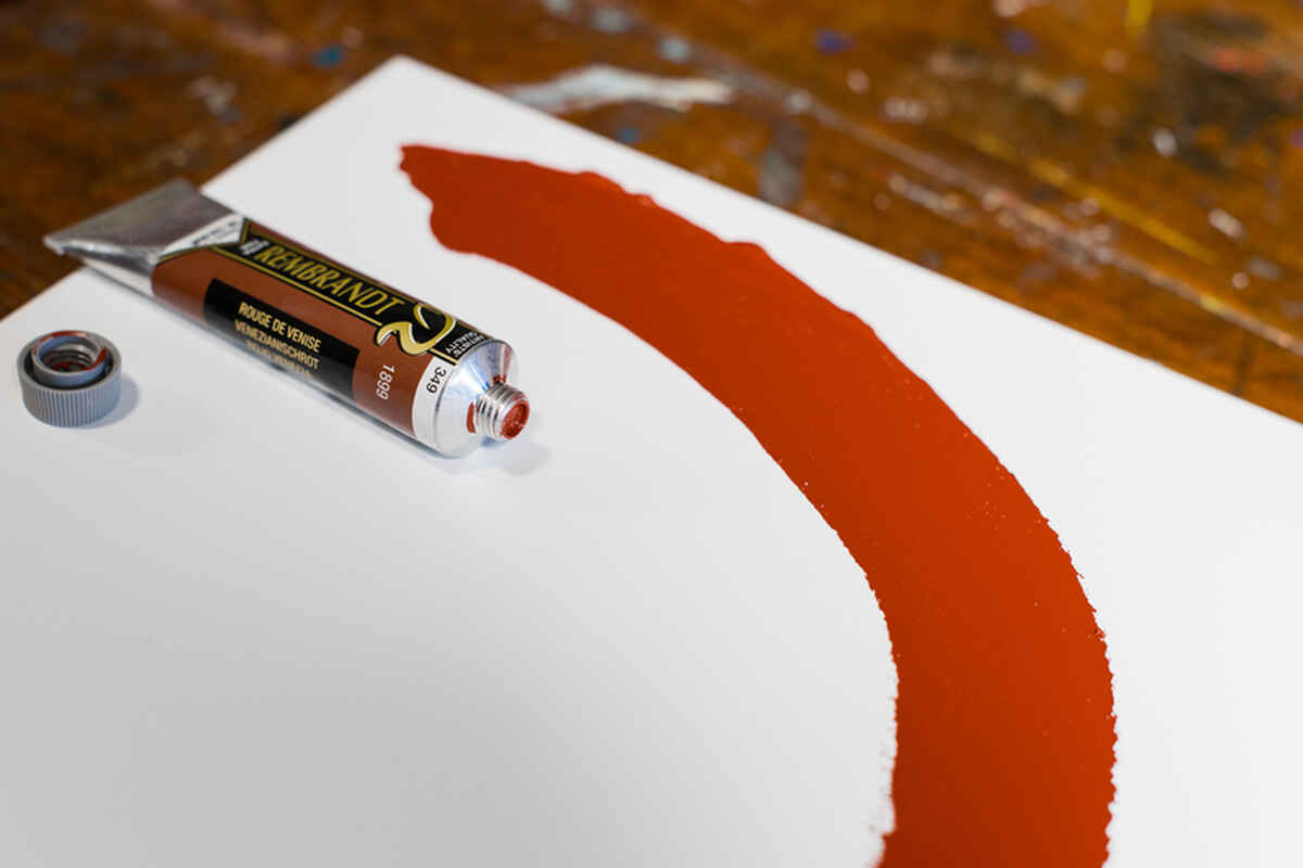 Oil 40 ml series 1 Color Venice Red 349
